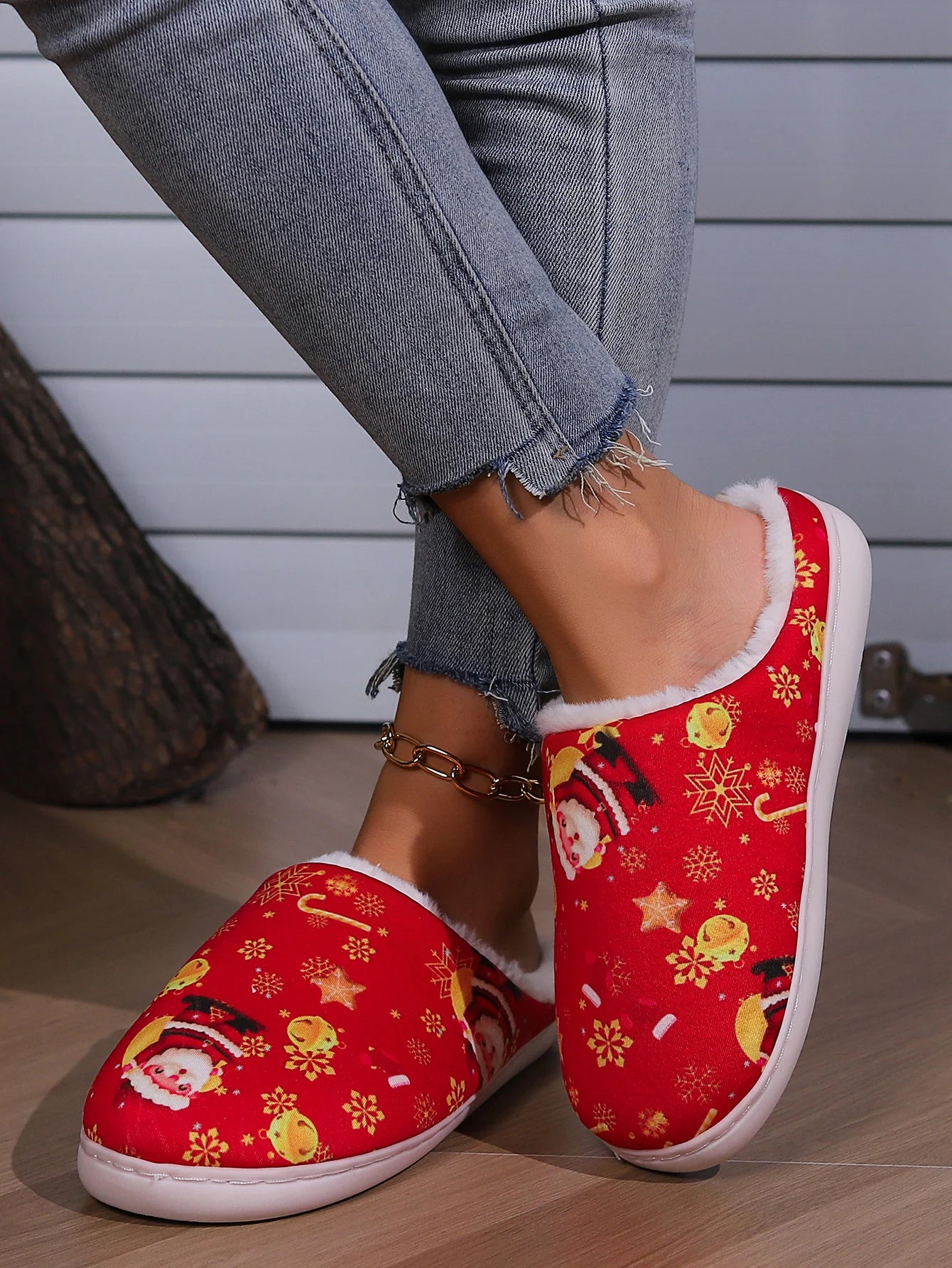 Christmas Slippers for Women Men Cute Cartoon Winter Plush Furry Funny Slippers Comfy Warm House Shoes