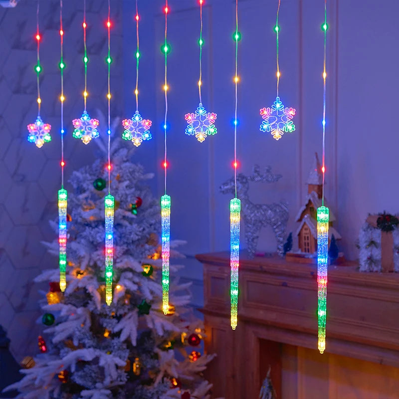 Cortina de luzes LED de Natal, flocos de neve e padrões de sincelo, luzes de corda de fadas a pilhas adequadas para festa em casa